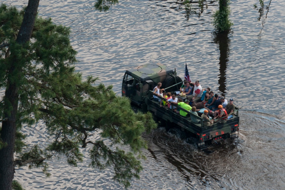 TXARNG Aviation units conduct search and rescue operations after Hurricane Harvey