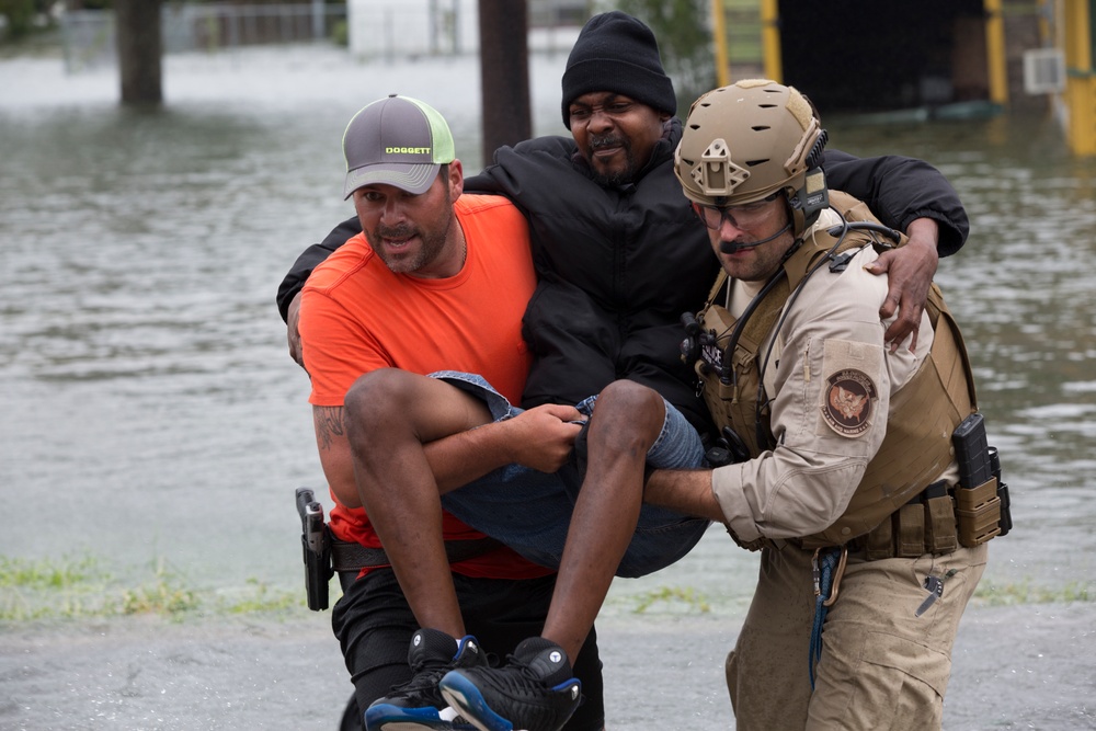 CBP AMO Provides Support to Communities Impacted by Hurricane Harvey