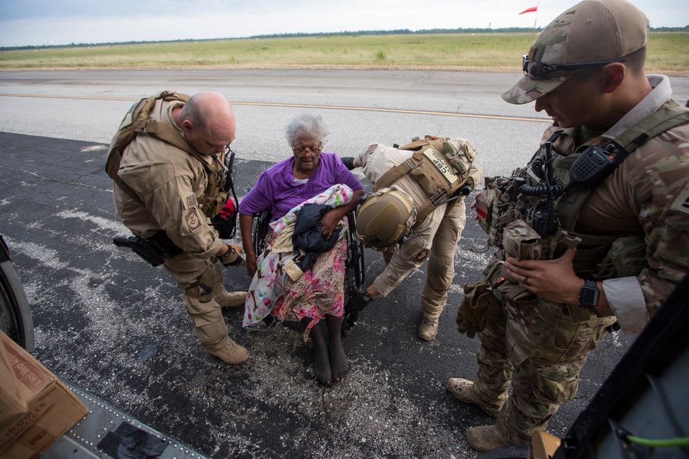 CBP AMO Provides Support to Communities Impacted by Hurricane Harvey