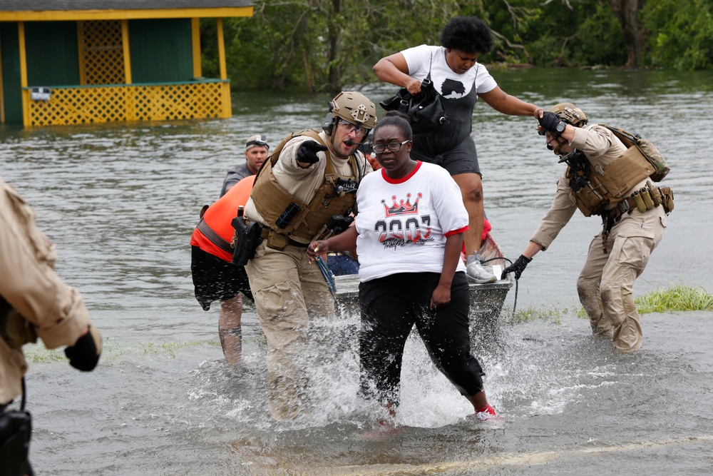 CBP AMO Provides Support to Communities Impacted by Hurricane Harvey