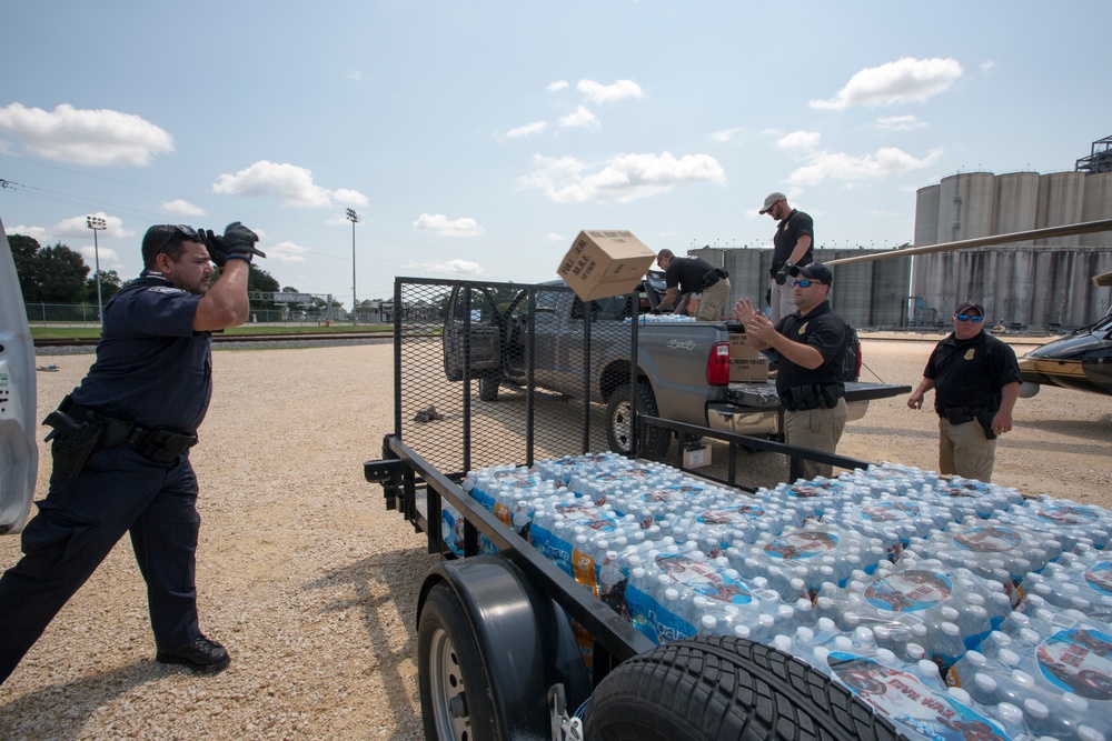 AMO and OFO Provide Humanitarian Aid in the Aftermath of Hurricane Harvey