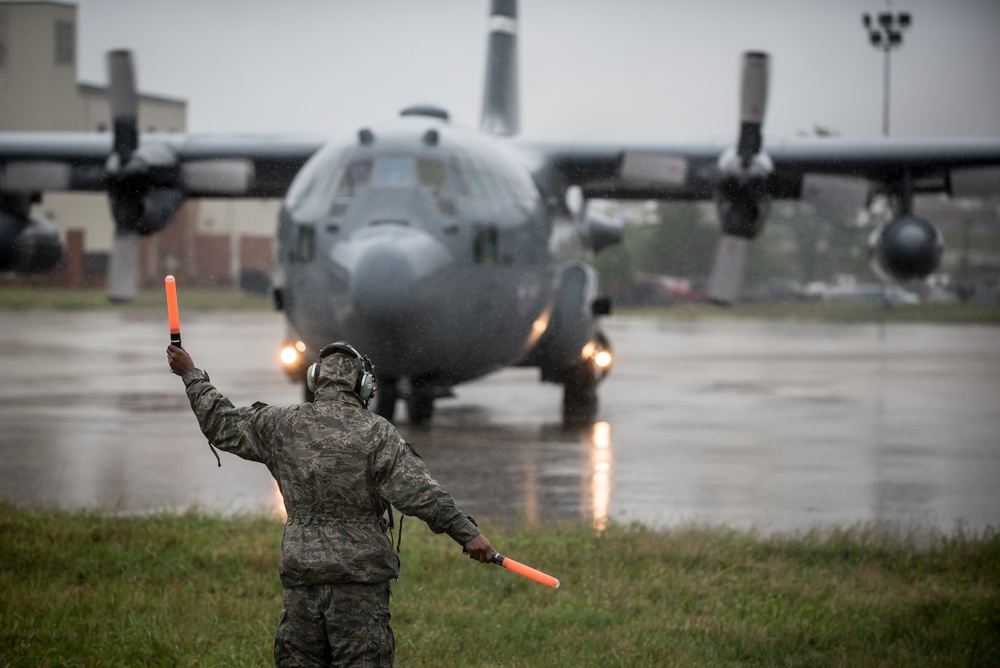 Kentucky Air Guard deploys aircraft, airmen for evacuation missions in Texas following Hurricane Harvey