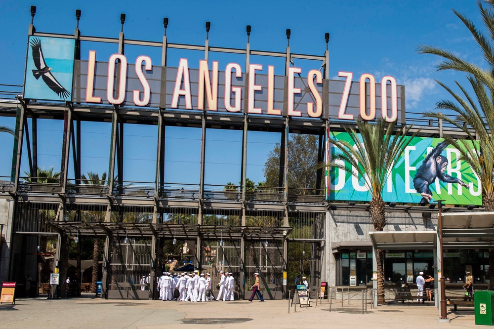 LA Fleet Week Service Members Visit the Los Angeles Zoo