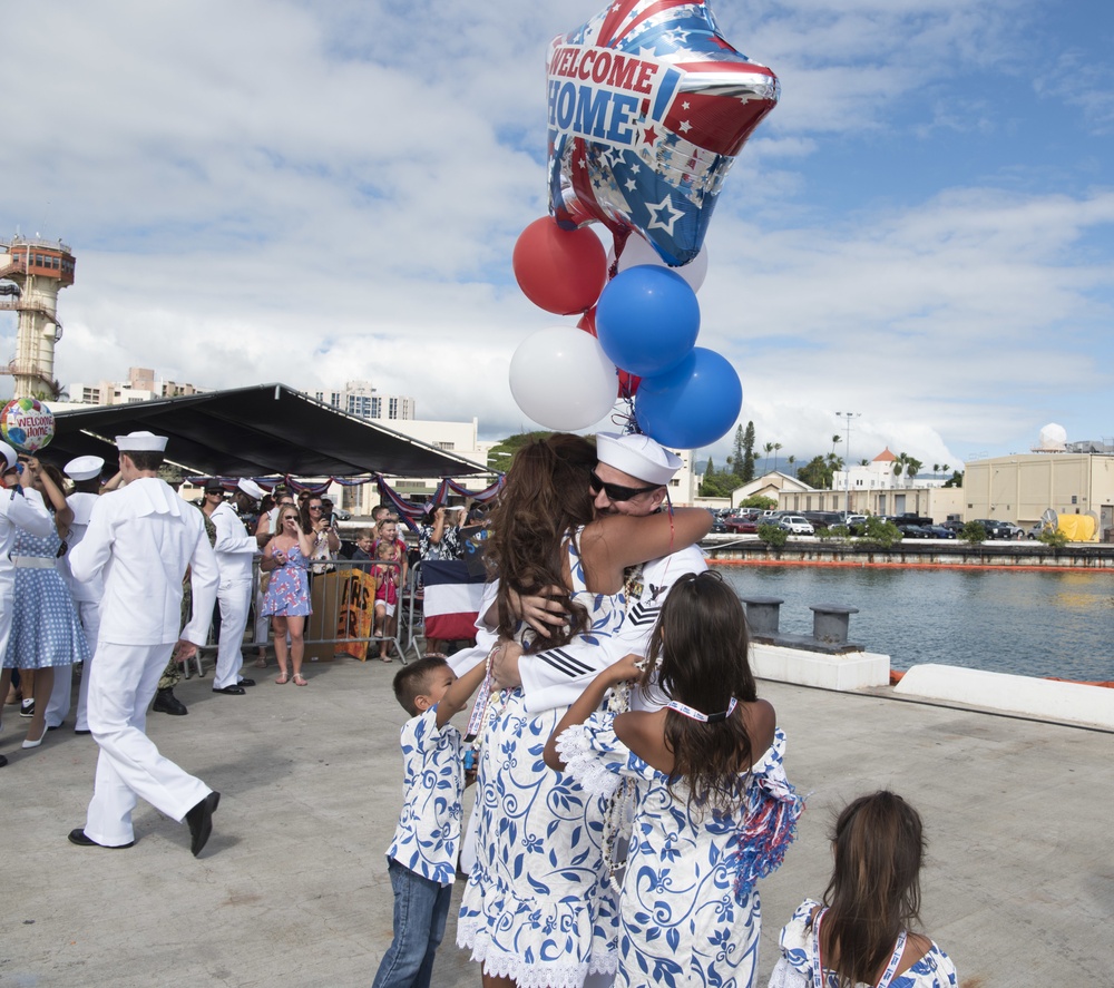 USS Columbus Returns from Deployment