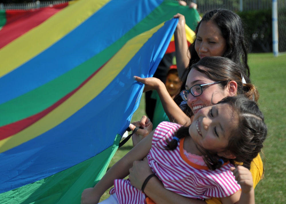 Sailors Volunteer at After School Program During LA Fleet Week