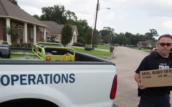 CBP OFO Provides Humanitarian Support to Victims of Hurricane Harvey