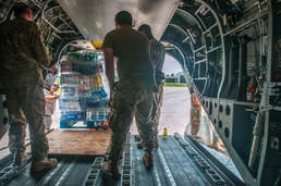 U.S. Army Reserve aviators transport anonymous water donation