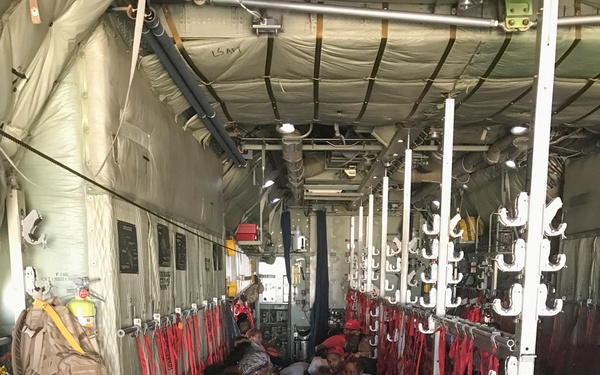 Missouri aircrew evacuates people in Texas