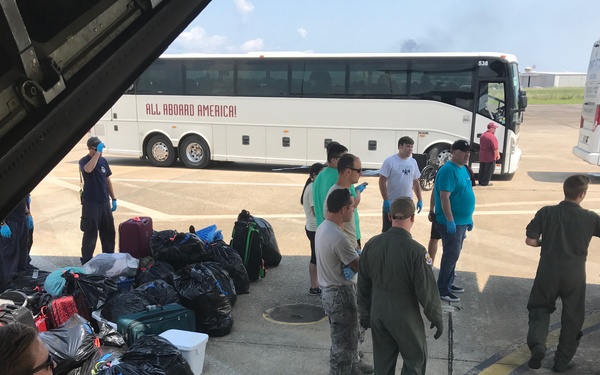 Missouri aircrew evacuates people in Texas