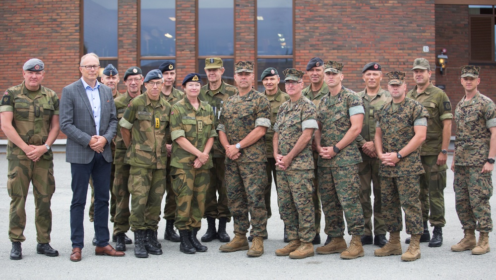 Chief of Defence Staff Norway visits Marine Rotational Force Europe Marines