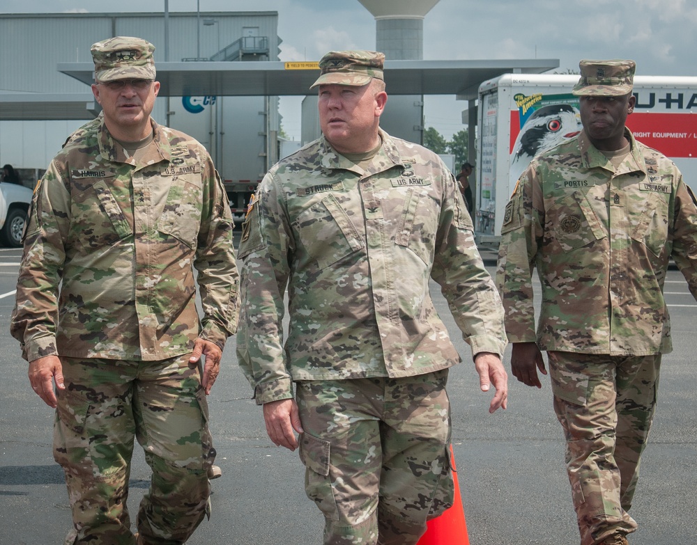 Maj. Gen. Harris Visits Task Force Phantom