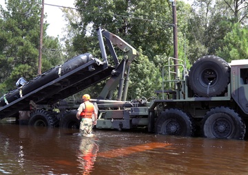Texas National Guard conducts boat rescue reconnaisance after Hurricane Harvey