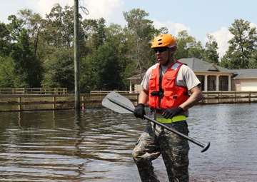 Texas National Guard conducts boat rescue reconnaisance after Hurricane Harvey