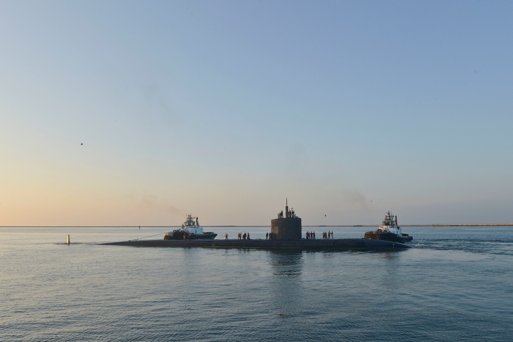 Ships Depart After LA Fleet Week