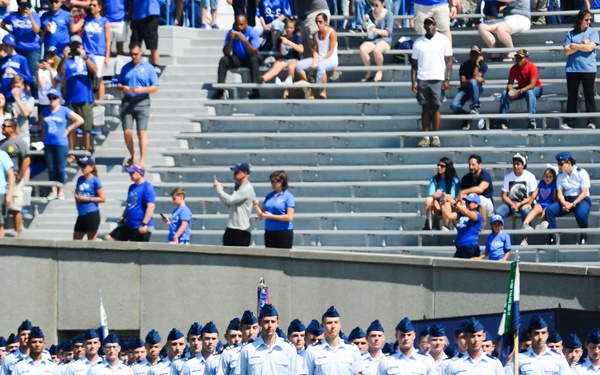 Falcons defeat VMI, 62-0