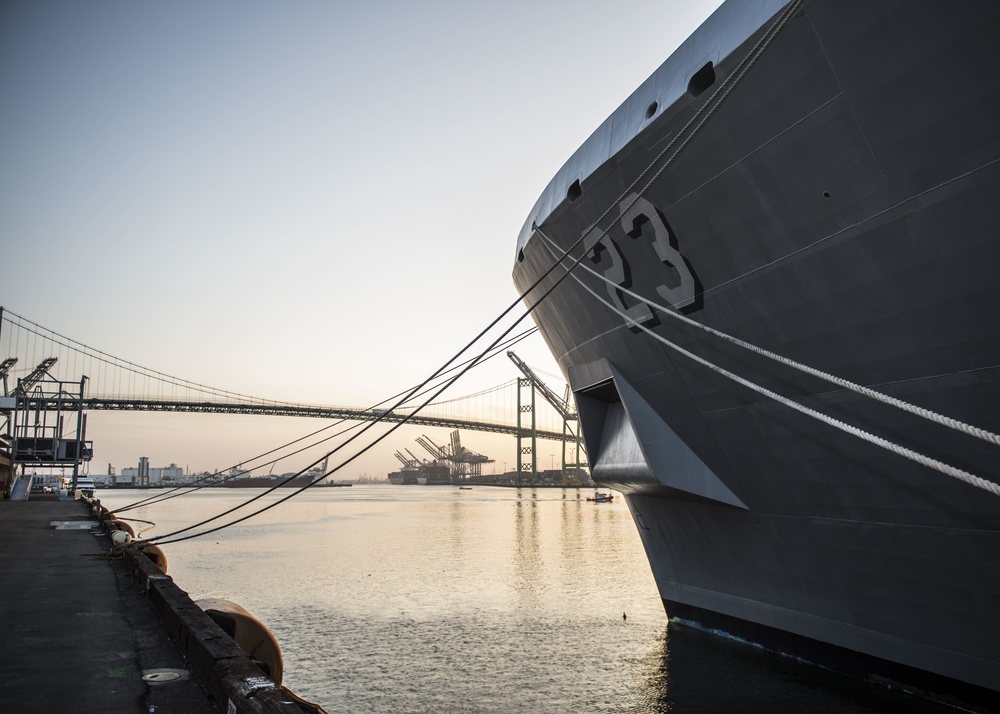 Ships Depart After LA Fleet Week