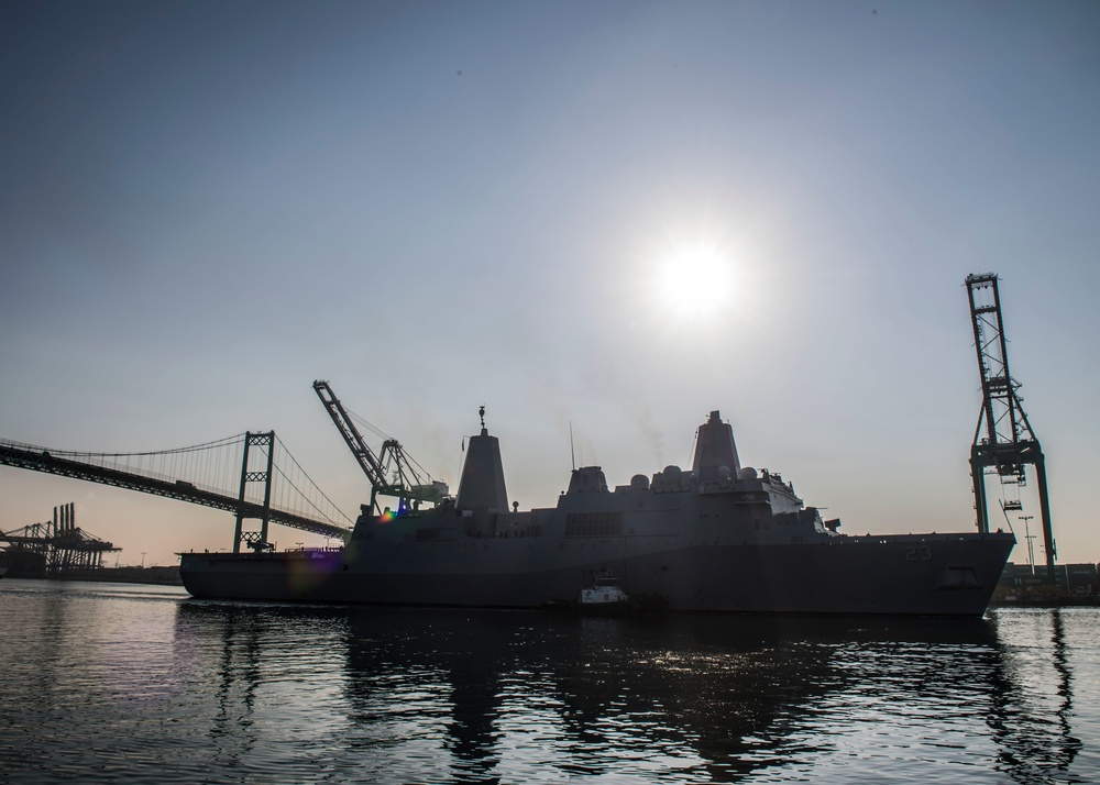 Ships Depart After LA Fleet Week