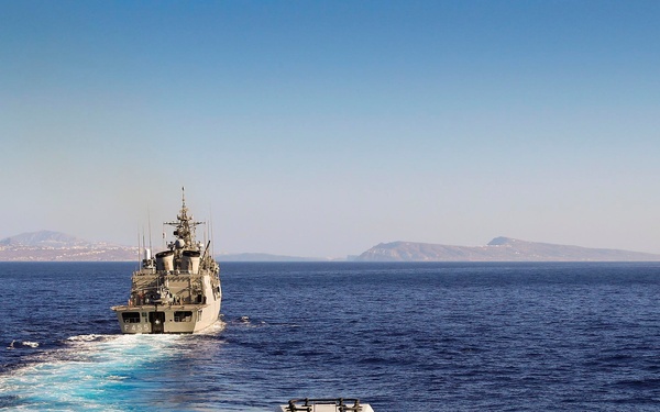 SNMG2 Passing Exercise with Hellenic Navy