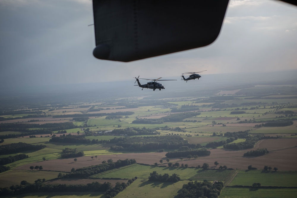 Joint Formation CV-22 and HH-60