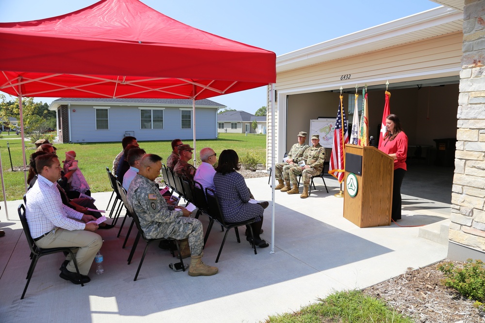 Fort McCoy holds ribbon-cutting ceremony for new homes on installation's South Post