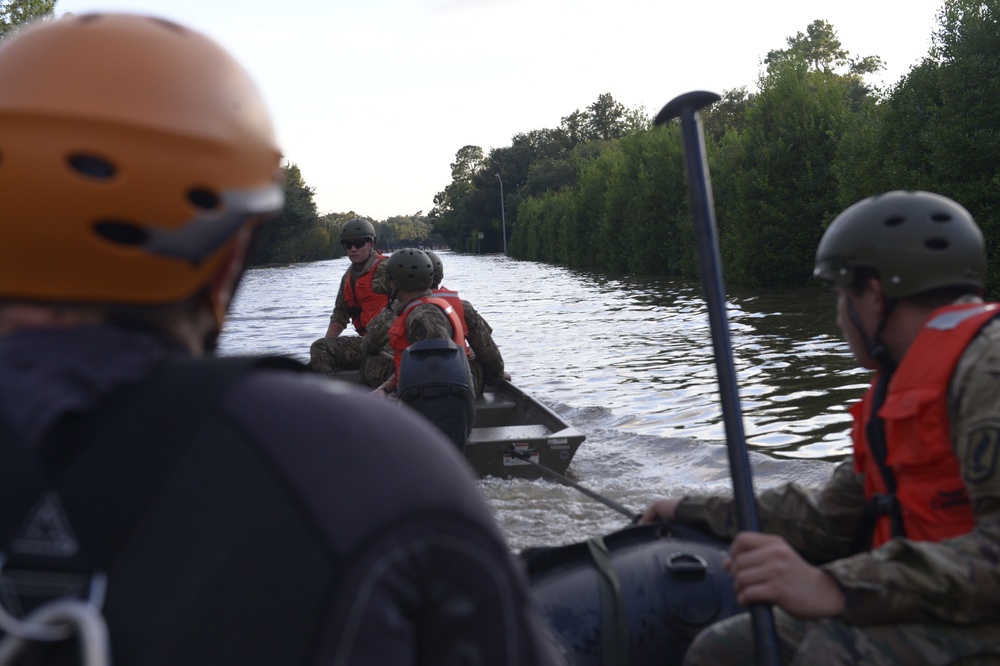 Texas Guardsmen Conduct Water Reconnaissance in Katy