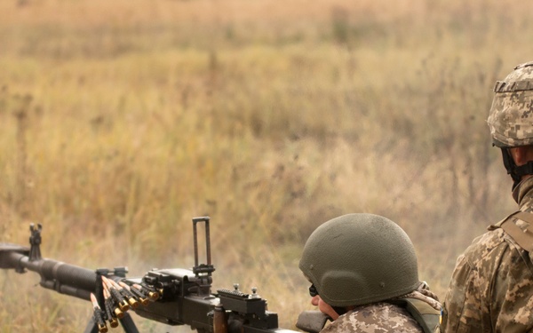 DshK training at a high rate in Ukraine