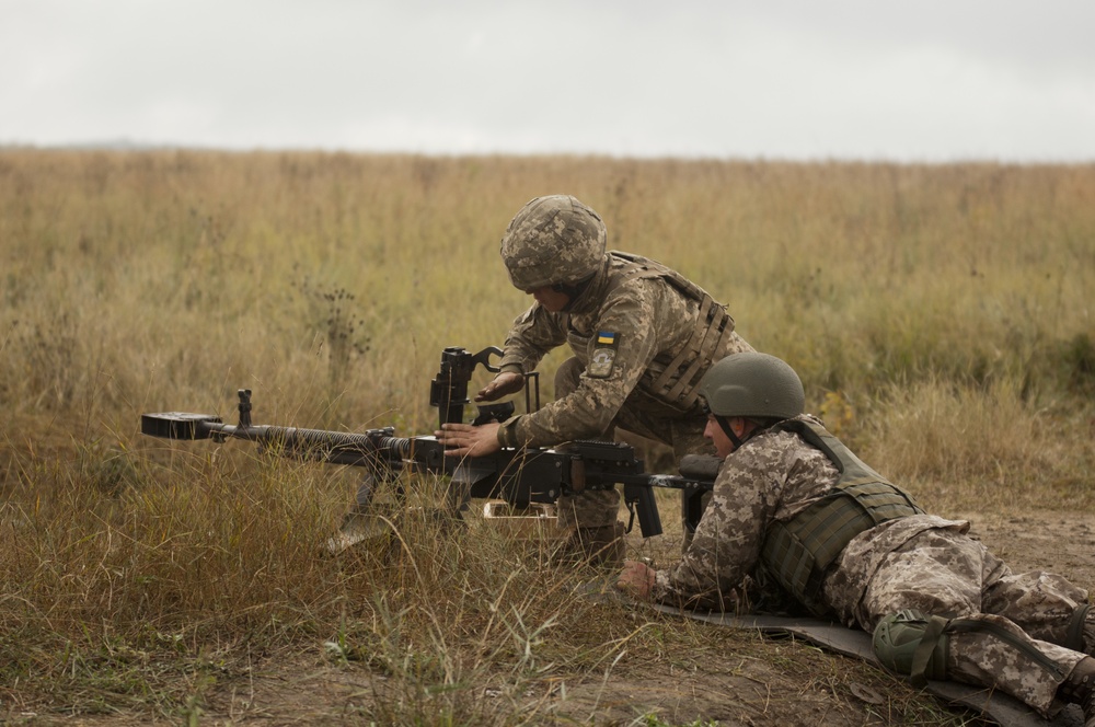 DshK training at a high rate in Ukraine