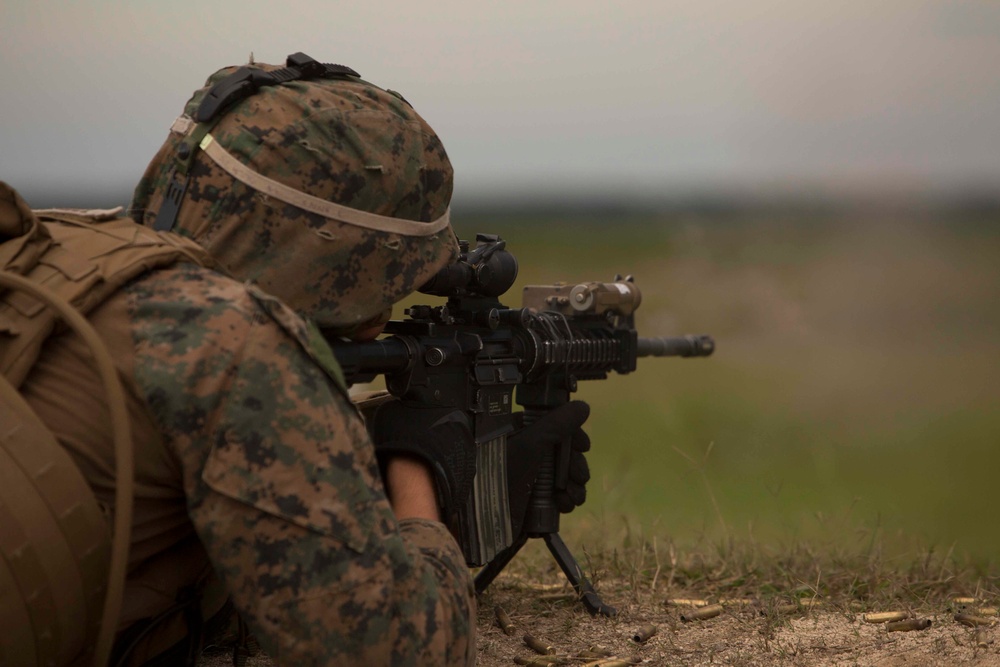 Shoot to Kill: 2nd LAR practices combat marksmanship