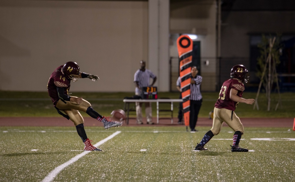 Samurai kick off first football game under Friday Night Lights