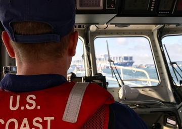 Coast Guard welcomes largest container ship to pass under new Bayonne Bridge
