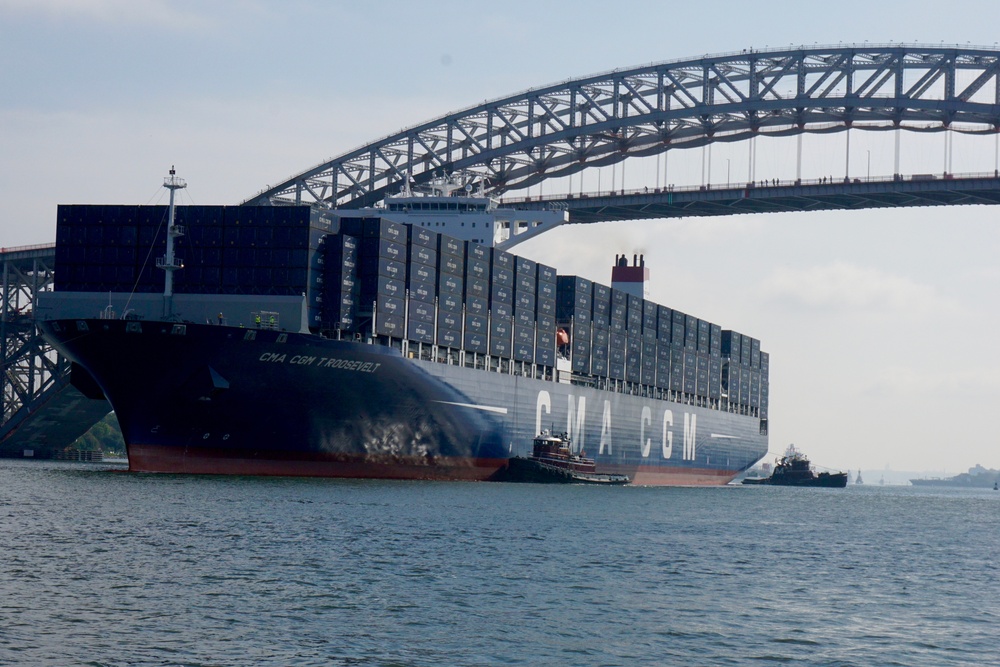 Coast Guard welcomes largest container ship to pass under new Bayonne Bridge