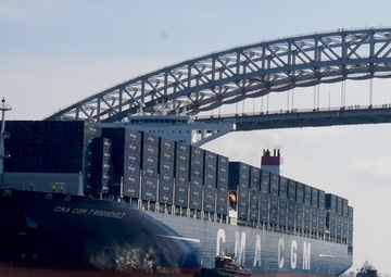 Coast Guard welcomes largest container ship to pass under new Bayonne Bridge