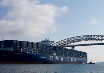 Coast Guard welcomes largest container ship to pass under new Bayonne Bridge