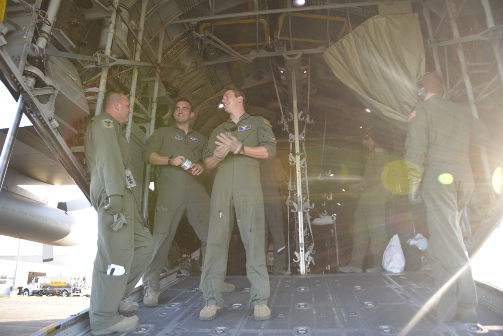 NCANG Assists in Hurricane Irma Evacuation