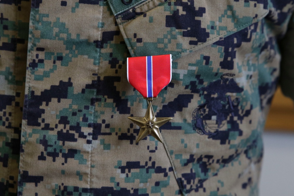 2nd MAW Marine receives Bronze Star for actions in Afghanistan