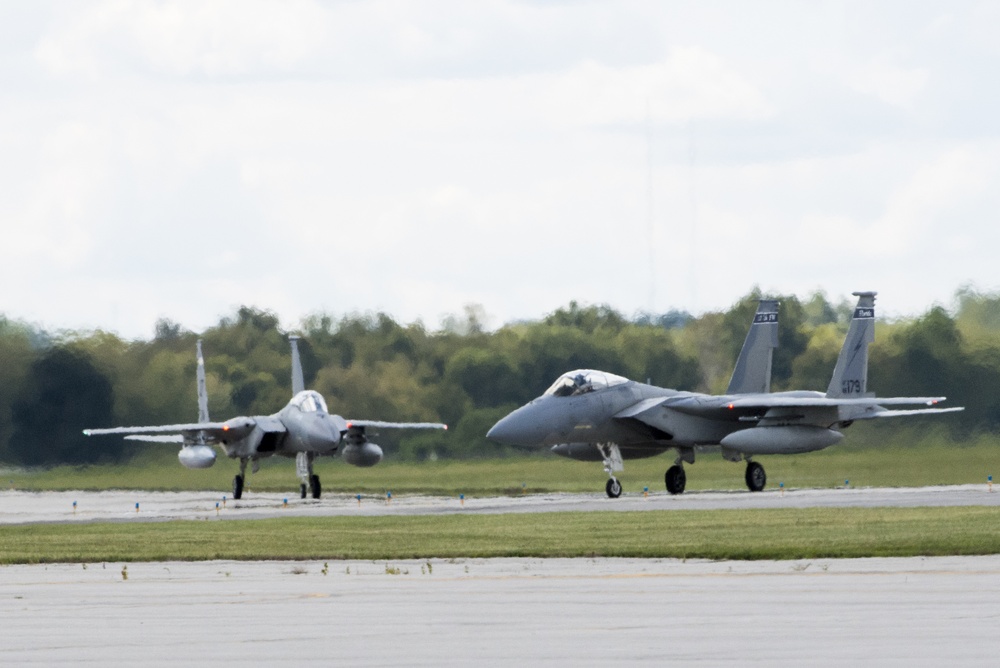 F15 Aircraft use Wright-Patterson AFB as Safe Haven