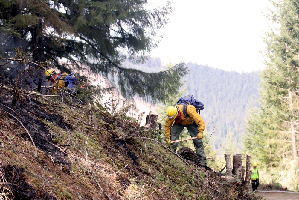 Oregon’s Citizen Soldiers and Airmen stand guard against nature’s fury.
