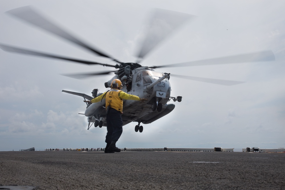 ACE arrives on USS Kearsarge, MEU readies for Hurricane Irma relief efforts