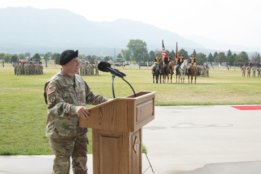 Headquarters and Headquarters Battalion, 4th Infantry Division Relinquishment of Responsibility