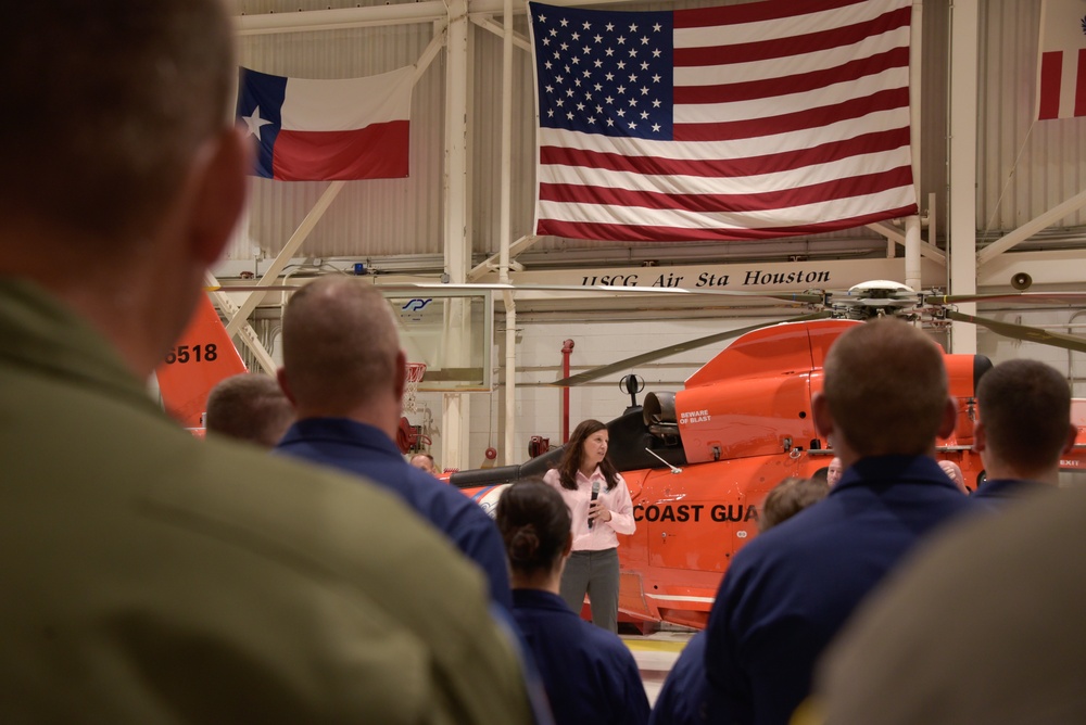 DHS Acting Secretary Elaine Duke Visits Texas to Assess Hurricane Harvey Response and Recovery Efforts