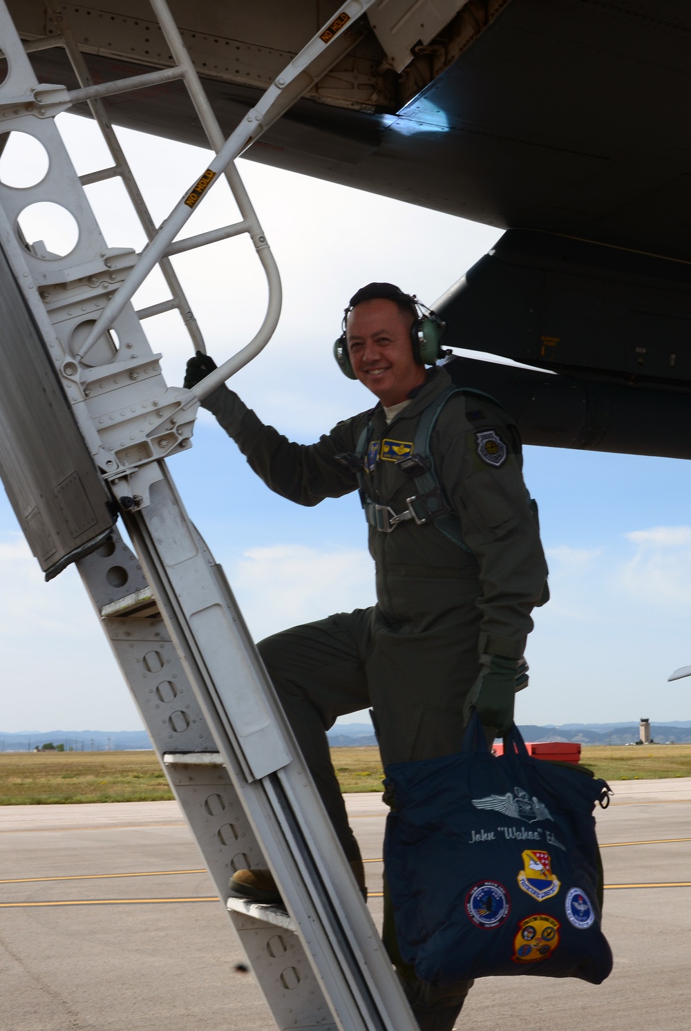 Colonel Edwards takes first flight as Bomb Wing Commander