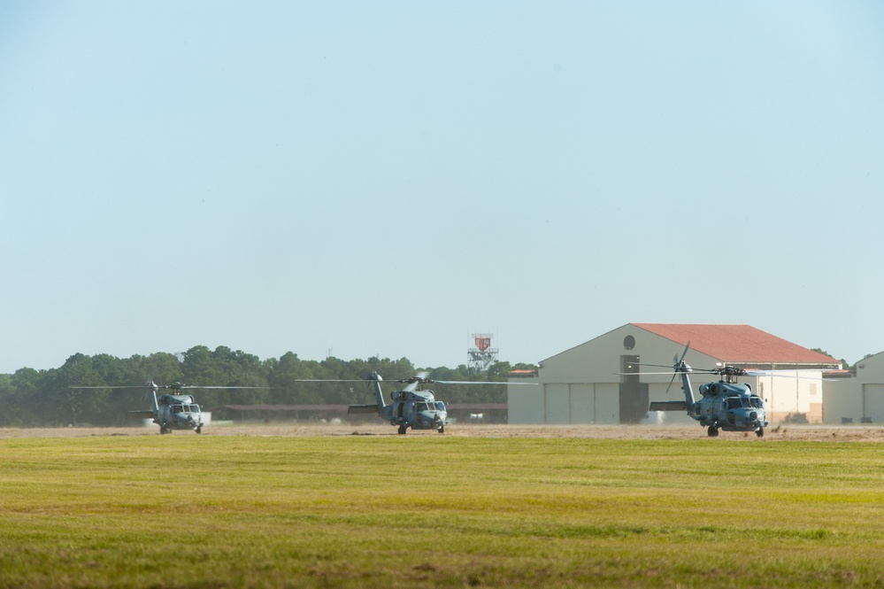 NAS Jacksonville Helicopters Evacuate to Maxwell