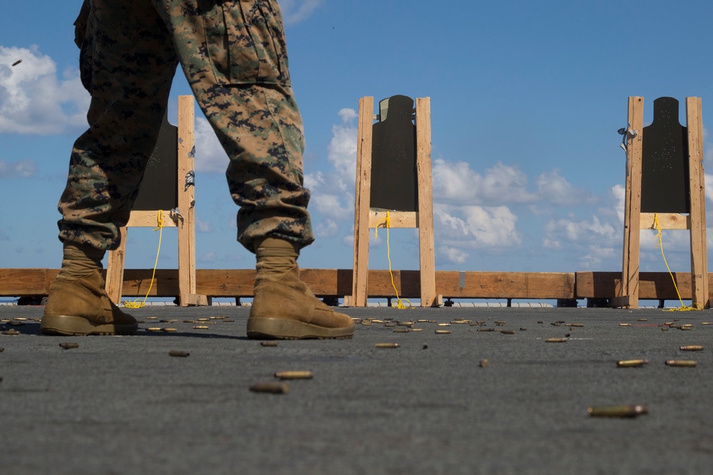 31st MEU Marines hit targets at sea