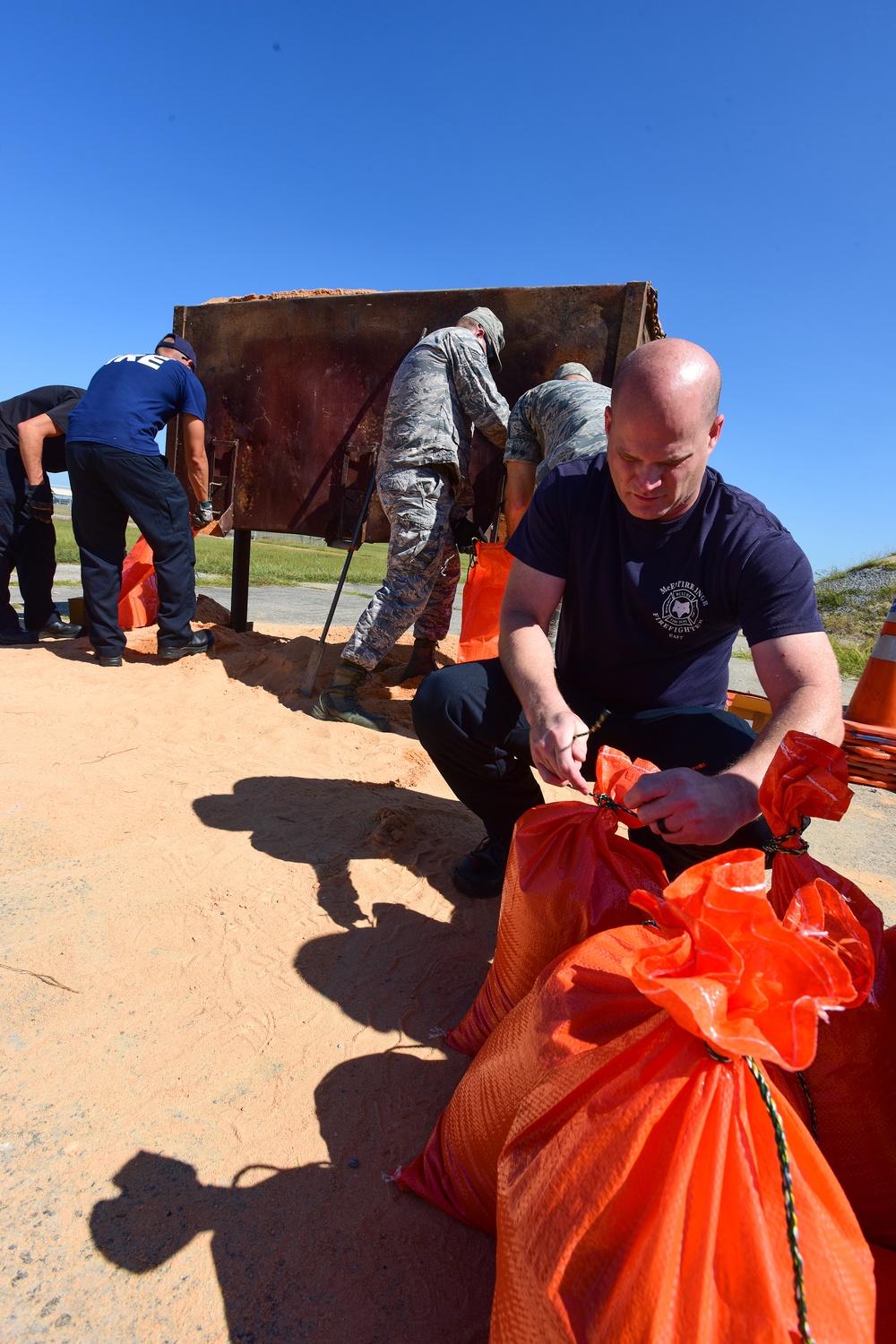 169th CES fills sand bags