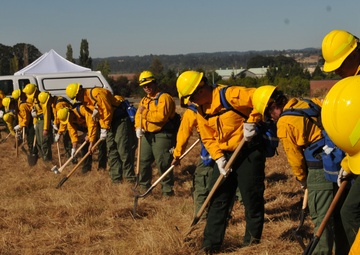Oregon Guard trains for firefighting