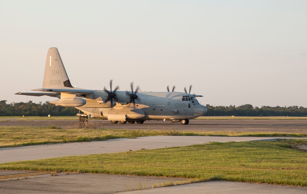 DVIDS - Images - Marines with HMLA-773 stage in New Orleans to provide ...