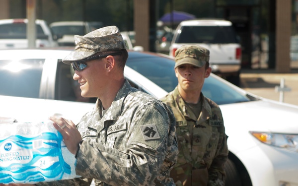 Oklahoma National Guardsmen support the Texas National Guard with Hurricane Harvey relief