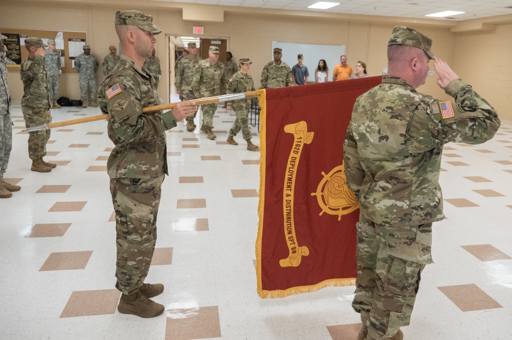 1192th Deployment &amp; Distribution Support Battalion Change of Command