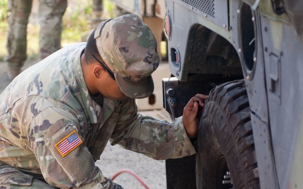 Oklahoma National Guardsmen support the Texas National Guard with Hurricane Harvey relief