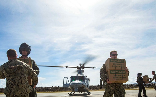 26th MEU delivers food for victims of Hurricane Irma in the U.S. Virgin Islands